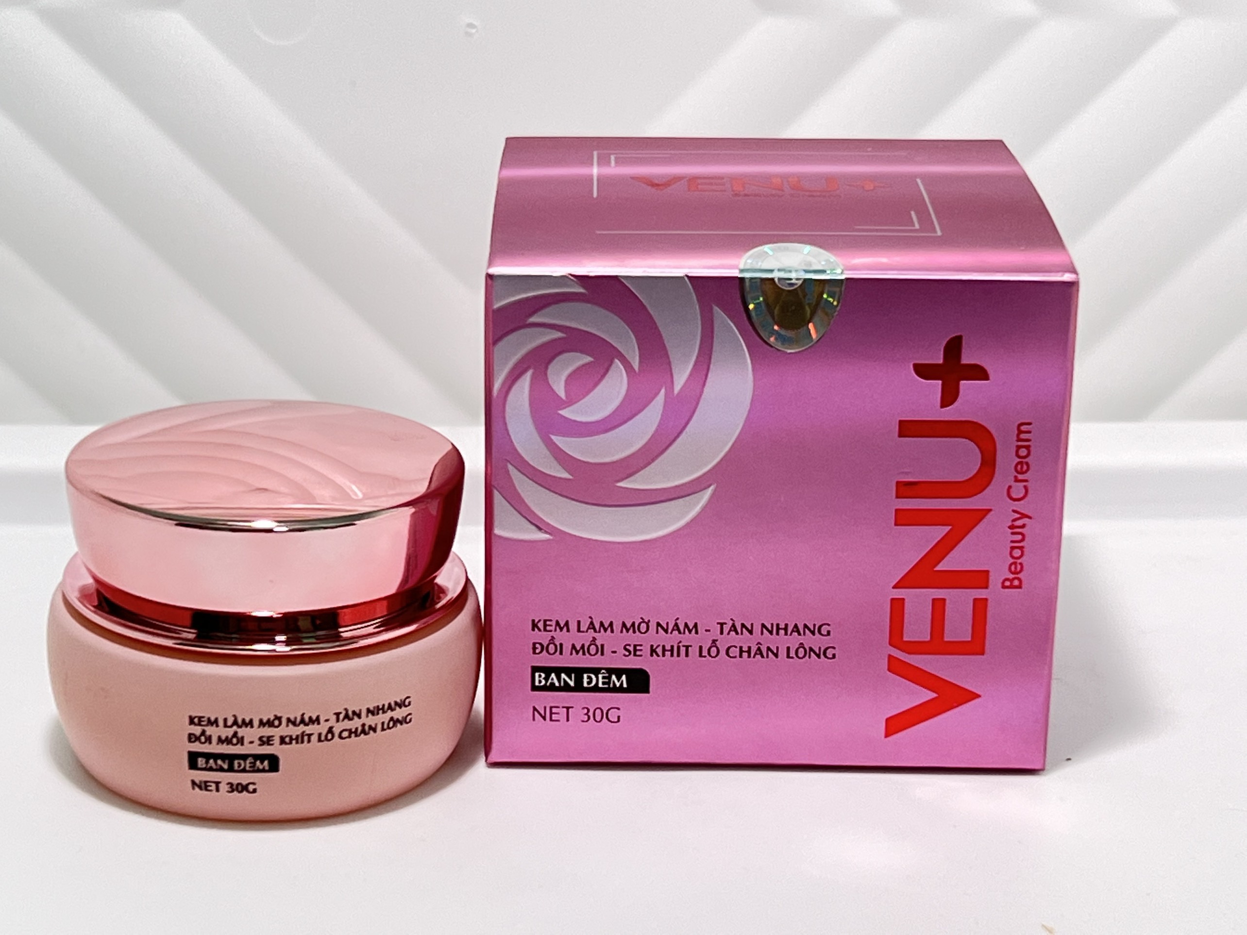 KEM VENU+ SPA 30G (BAN ĐÊM) LÀM MỜ NÁM - TÀN NHANG ĐỒI MỒI